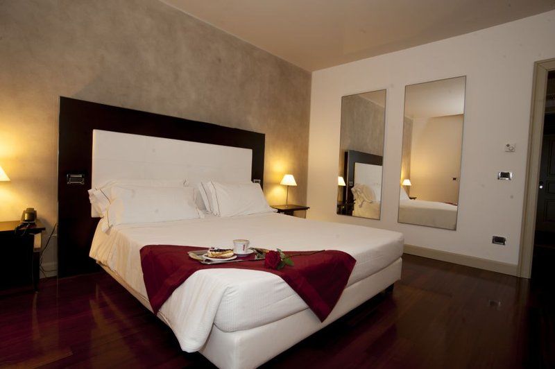 Hotel Cremona Palace