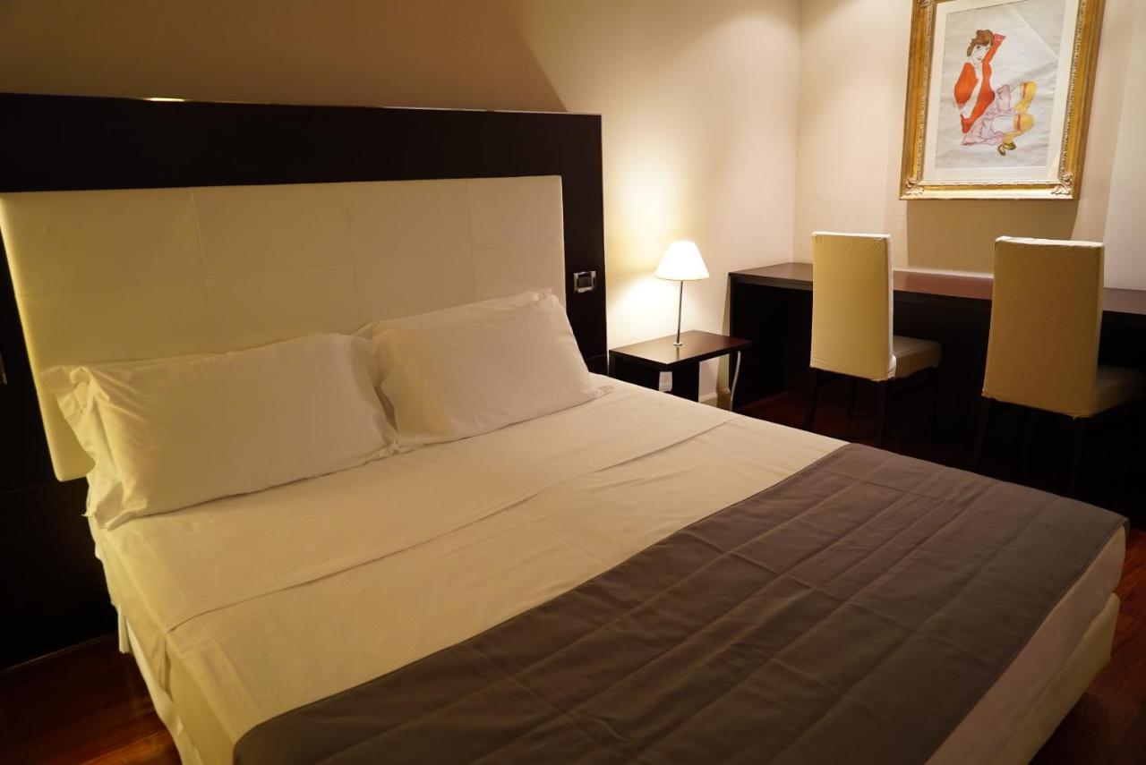 Cremona Palace 4*