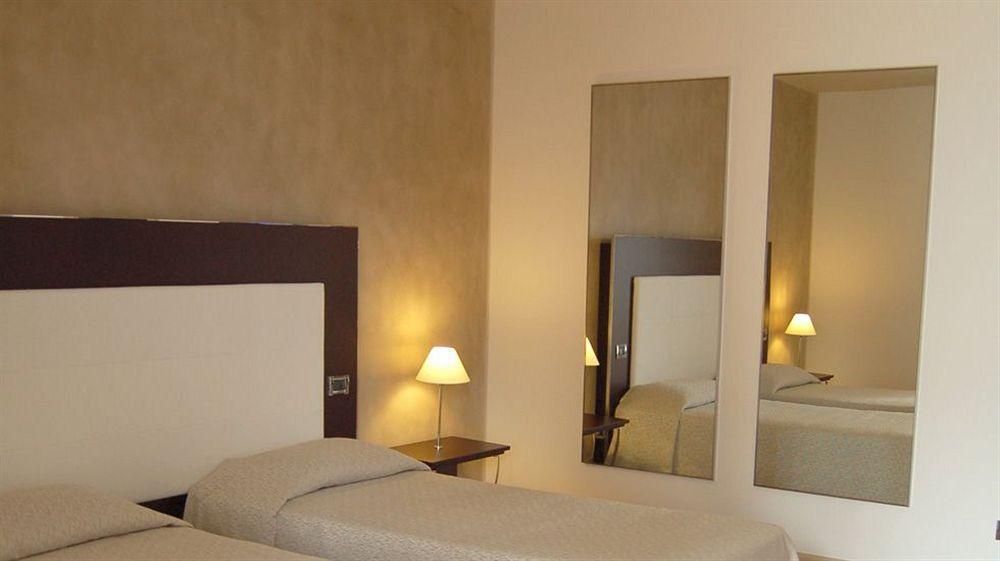 Cremona Palace 4*