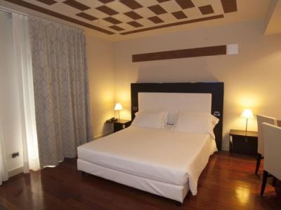 Cremona Palace 4* Costa Santʼ Abramo