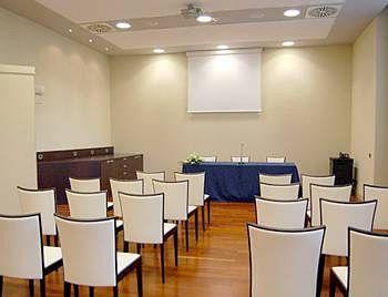 Cremona Palace Hotel 4*